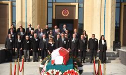 Kenan Atakol için Cumhuriyet Meclisi’nde anma töreni düzenlendi