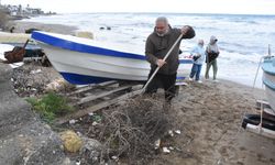 Girne Belediyesi - Karoğlanoğlu Muhtarlığı işbirliğinde Karaoğlanoğlu’nda plaj temizliği…