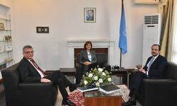 Cumhurbaşkanı Erhürman ve Rum Yönetimi Lideri Hristodulidis, Holguin ev sahipliğinde ara bölgede bir araya geldi