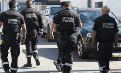 Kıbrıs Türk plakalı ticari bir araçta büyük miktarda kaçak tütün ürünü ele geçirildi