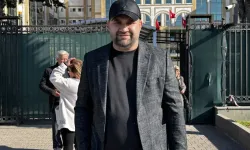 6 yılda boşanabilen adam mutluluğunu bakın kimlerle paylaştı