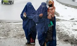 Kölelik geri döndü, kız çocuklarına eğitim tamamen yasaklandı!