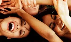 Bilim insanları açıkladı: En mutsuz dönem bu yaşta başlıyor…