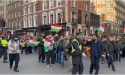 Bölücü terör örgütü YPG'nin uzantıları Londra'da kadınlara saldırdı