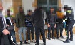 KKTC’de İzinsiz İkamet Eden 10 Kişi Mahkemeye Çıkarıldı