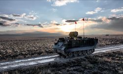 Türkiye'nin ilk elektrikli zırhlı personel taşıyıcısı E-ZPT görücüye çıktı