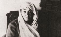 Zübeyde Hanım vefatının 103. yılında anılıyor