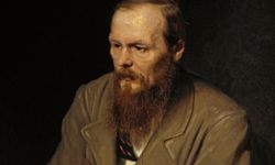 Vicdanın tecessüm etmiş hâli: Dostoyevski!