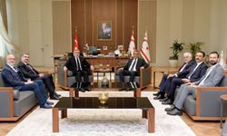 Cumhurbaşkanı Erhürman, AK Parti Genel Başkan Yardımcısı Hüseyin Yayman ve beraberindeki heyeti kabul etti