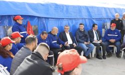 Cumhurbaşkanı Erhürman, grevdeki Ektam Kıbrıs Ltd. çalışanlarını ziyaret etti