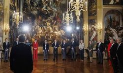 Hollanda’da yeni hükümet göreve başladı