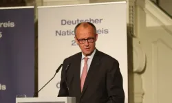 Almanya başbakanına 'Pinokyo' demek ifade özgürlüğü