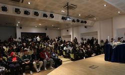 LAÜ’de “Güçlü Kurumlar İçin Stratejik Risk ve Vergi Kapsamındaki Konuların Yönetimi” ele alındı