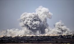 Ateşkesi ihlal eden İsrail, ramazan ayında da Gazze'yi bombalamaya devam ediyor
