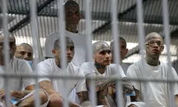 Çocuk suçlularla mücadele: El Salvador ömür boyu hapis cezası verecek