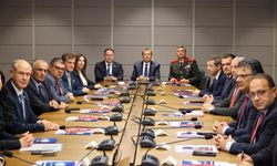 Başbakanlık: “Süreci yakından takip ediyoruz. Önceliğimiz halkın güvenliği ve kamu düzeninin korunmasıdır”