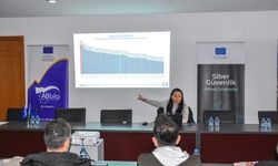 Girne Belediyesi personeline siber güvenlik eğitimi...