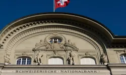 İsviçre Merkez Bankası, İsviçre frangının aşırı değerlenmesi karşısında faiz "sıfır"da sabit tuttu