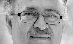 Kıbrıs Edebiyat Derneği ve Lirik Şiir Grubu’ndan Erdoğan Saraçoğlu için taziye mesajı