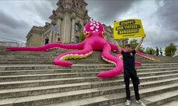 Greenpeace'ten yeni iklim koruma programına karşı Berlin'de eylem