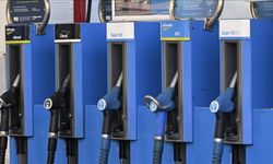 Fransa'da yakıt krizine karşı önlem: Soğuğa daha az dayanıklı akaryakıt satışına geçici izin verildi