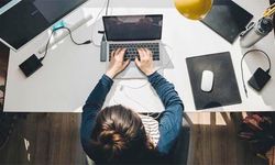 İspanya'da kamunun haftalık çalışma saati 37,5'ten 35'e indirildi