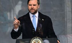 ABD Başkan Yardımcısı Vance, İran'da "askeri hedefleri" gerçekleştirdiklerini ileri sürdü