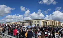 Sendikalar grevi askıya aldı