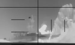 ABD, İran gemisini batırdı: En az 80 ölü