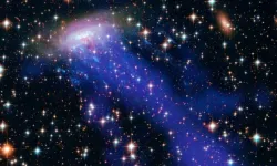 8,5 milyar yıllık 'denizanası galaksisi' bulundu