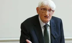 Alman düşünür Habermas hayatını kaybetti