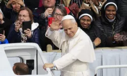 Papa, isim vermeden Trump yönetimine yüklendi: 'Ne kadar dua etseniz de dinlemem, elleriniz kanla dolu'