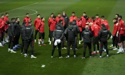 Milli takımda sakatlık, kritik maç öncesi kadrodan çıkarıldı. "Dönmek için elimden geleni yapacağım"