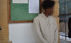 KKTC’de ikamet izinsiz kalma suçundan tutuklanan zanlı mahkemeye çıkarıldı