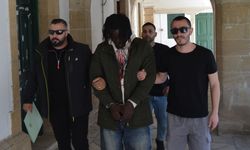 Lefke'de yasaklı madde operasyonu!