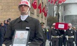 Katar'da şehit olan binbaşı Taştekin, Isparta'da son yolculuğuna uğurlandı