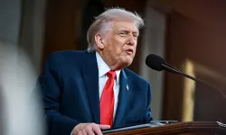 Trump sosyal medyada öfke krizi geçirdi, "Lanet olası boğazı açın"