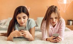 Yunanistan, sosyal medyayı 15 yaşından küçüklere 1 Ocak 2027 itibarıyla yasaklayacak