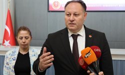 Öztürkler: “Hükümet uzlaşmacı tavırla hareket edecek, atılacak adımı değerlendirecek”