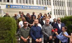 KTÖS, Lefkoşa Polis Müdürlüğü önünde açıklama yaptı...