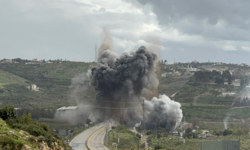 İsrail, Lübnan'da işgal ettiği alanların dışındaki bölgelere ateşkese rağmen saldırılar düzenledi