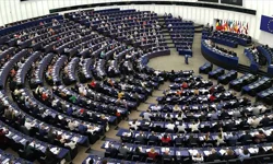 Avrupa Parlamentosu Polonyalı 4 milletvekilinin dokunulmazlığını kaldırdı