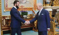 Suriye lideri Şara Kral Charles ile görüştü