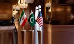 Pakistanlı yetkililer: İran, Hürmüz Boğazı'ndaki gerilime rağmen ABD ile müzakerelere katılacak