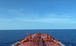 İran: "Hürmüz Boğazı'ndan geçiş ücretlerinden elde edilen ilk gelirler Merkez Bankası hesabına aktarıldı"