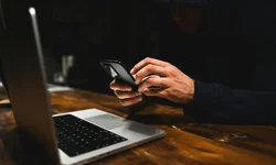 Beyaz Saray çalışanlarına uyarı mesajı. "Gizli bilgilerle bahis oynamayın"