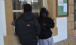 İzinsiz ikamet eden 2 zanlı yeniden mahkemede