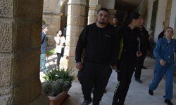 Motosiklet sürücüsüne çarparak yaralanmasına neden olan zanlı mahkemeye çıkarıldı