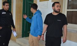 Gönyeli'de ceplerinden uyuşturucu çıktı