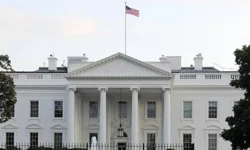 Beyaz Saray'da kısa süreli güvenlik alarmı verildi